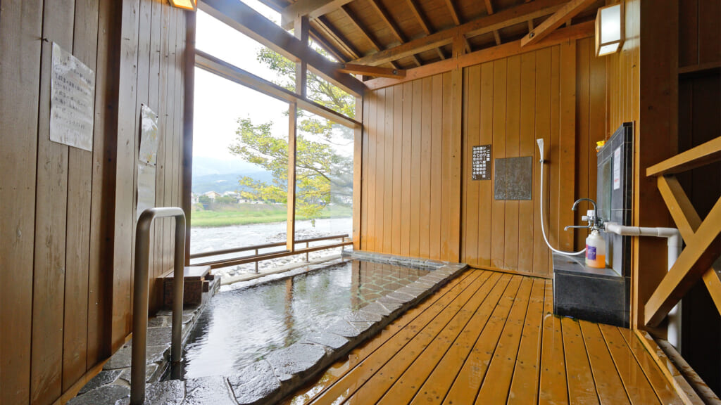 うきは温泉ふくせんか源泉かけ流しの湯